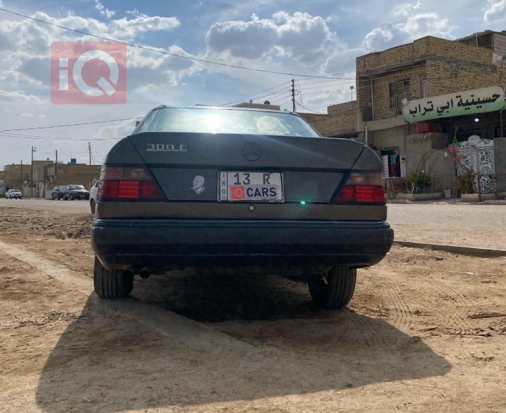 مرسيدس بنز E-Class